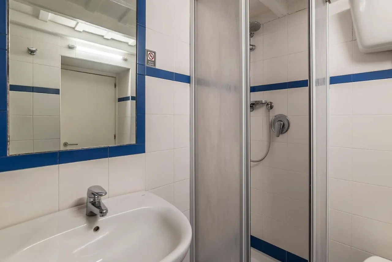 Parlamento Modern Apartment Rome 0*,
