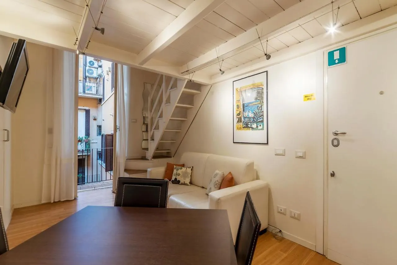 Parlamento Modern Apartment Rome 0*,  Italy